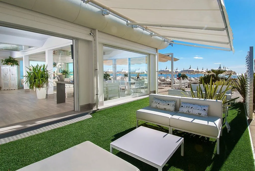 Hotel Byron Milano Marittima