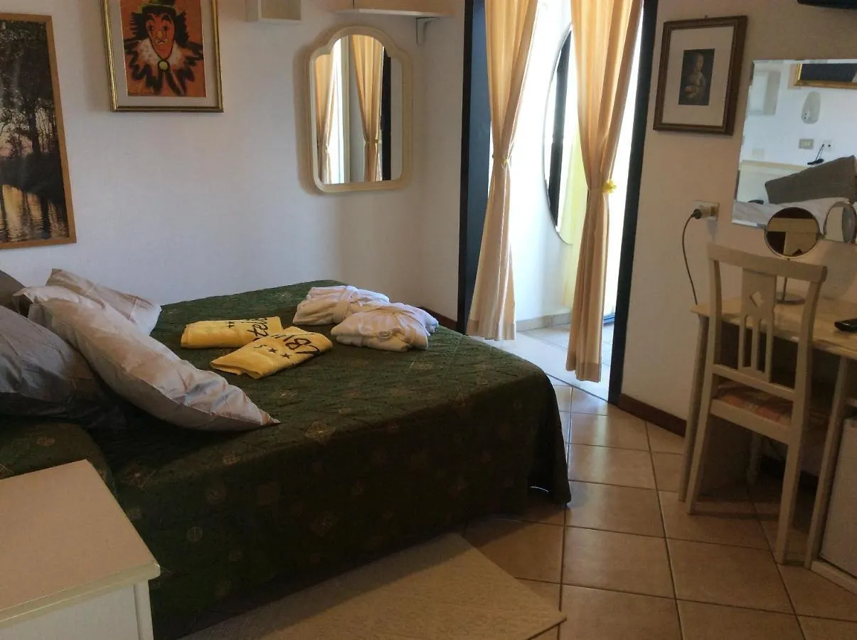 Hotel Byron Milano Marittima