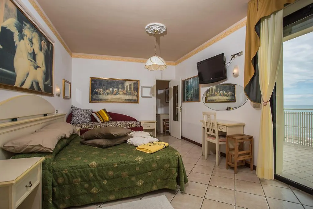 Hotel Byron Milano Marittima