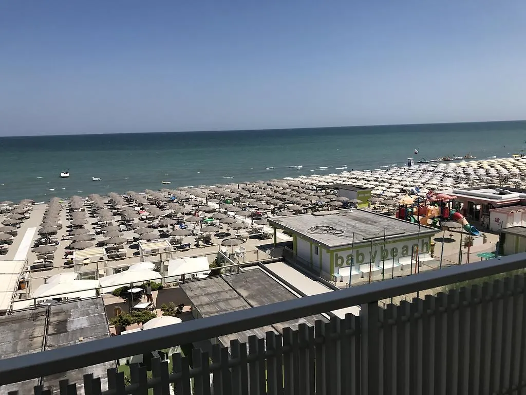 Hotel Byron Milano Marittima