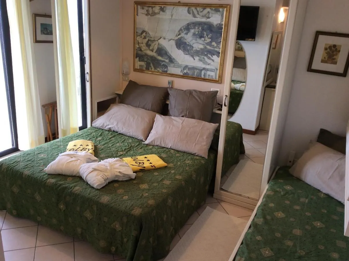 Hotel Byron Milano Marittima Italia